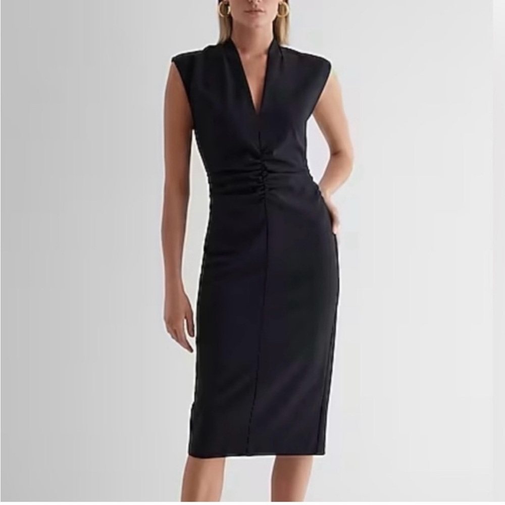 Black NWT V-Neck Sleeveless Ruched Midi Sheath Dress.